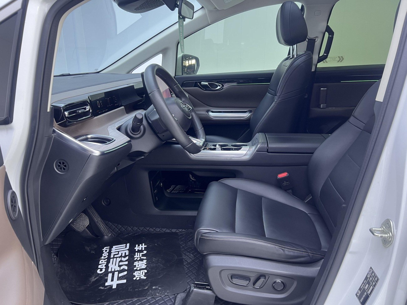 Trumpchi E8 2024