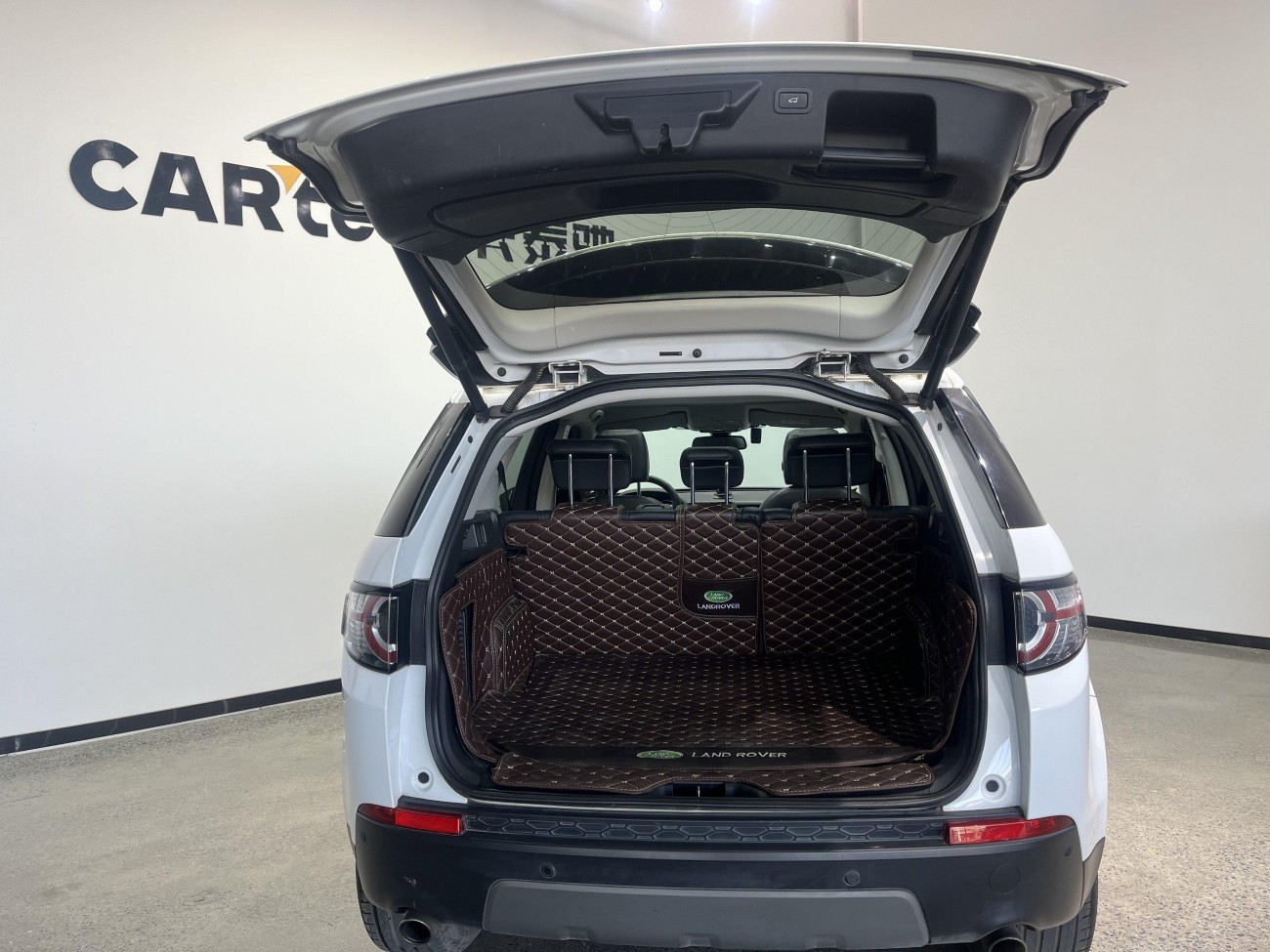 Land Rover Discovery 2018