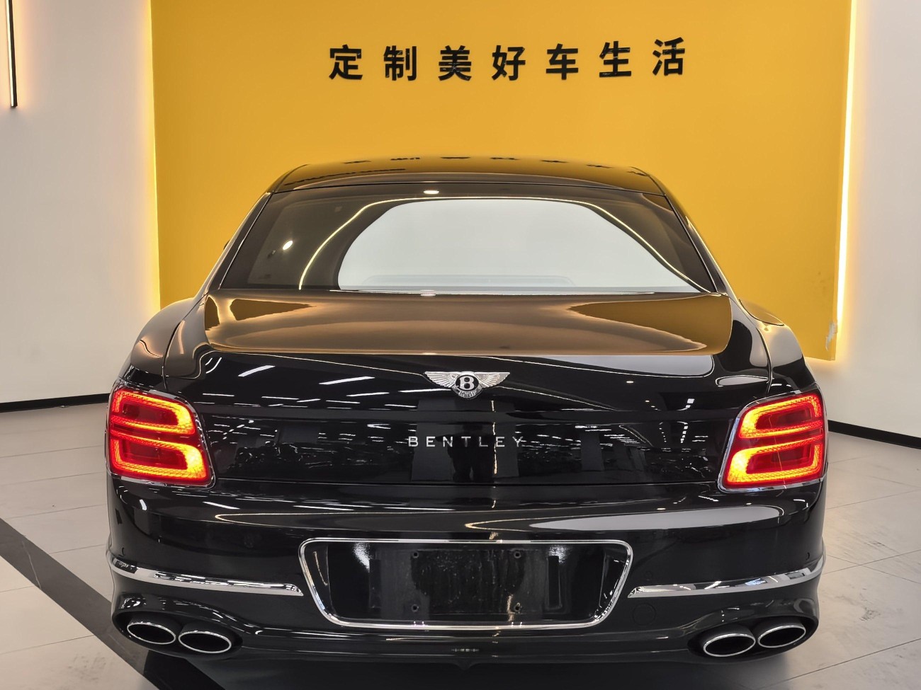 Bentley Flying Spur 2023