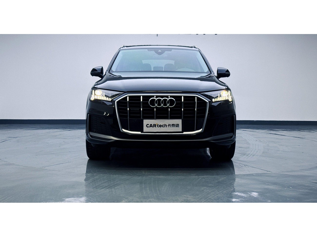 Audi Q7 45 TFSI 2023