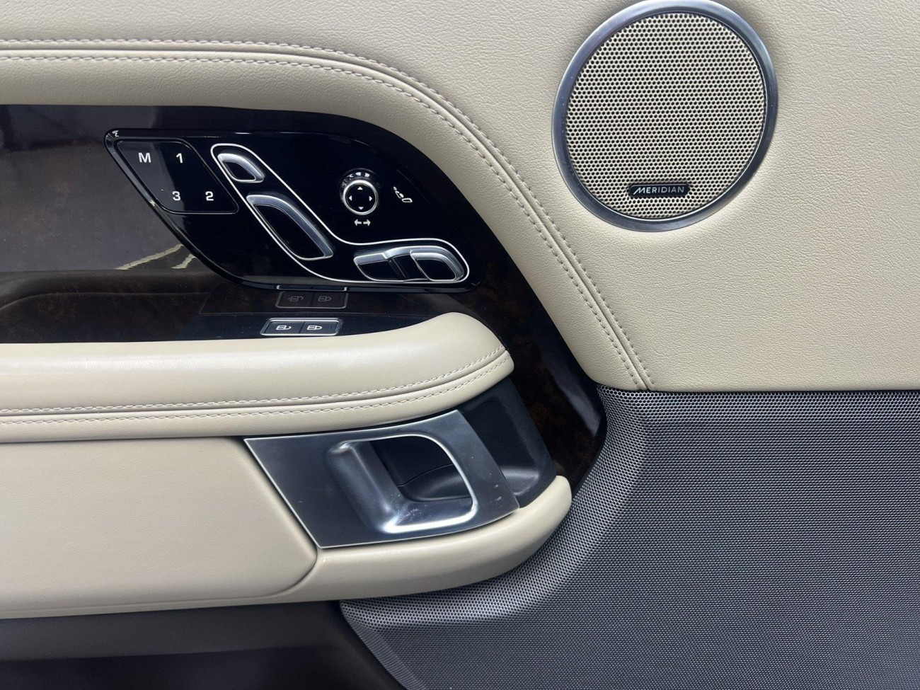 Land Rover Range Rover 2022