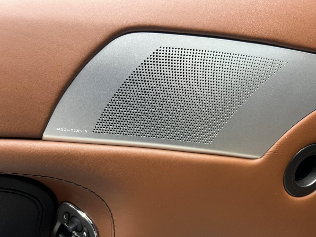 Aston Martin Vantage 2012