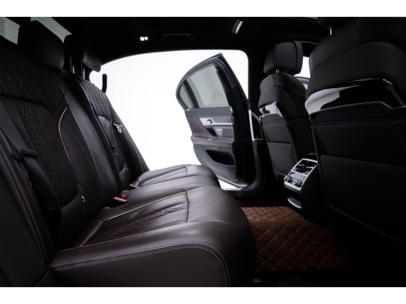BMW 730Li 2021