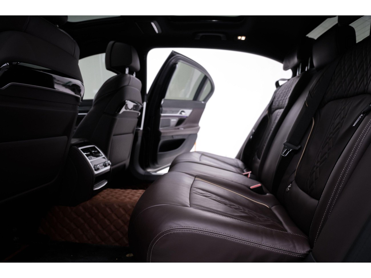 BMW 730Li 2021