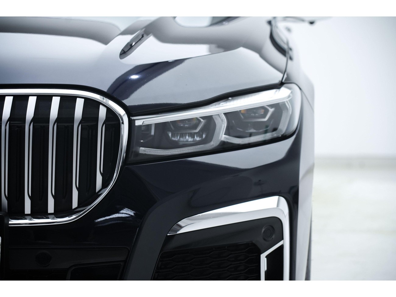 BMW 730Li 2021