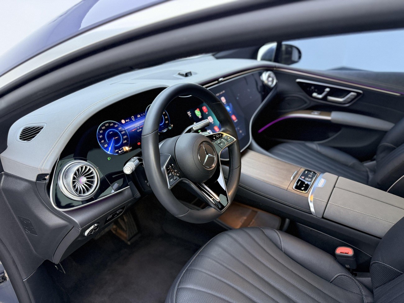 Mercedes-Benz EQS 2024