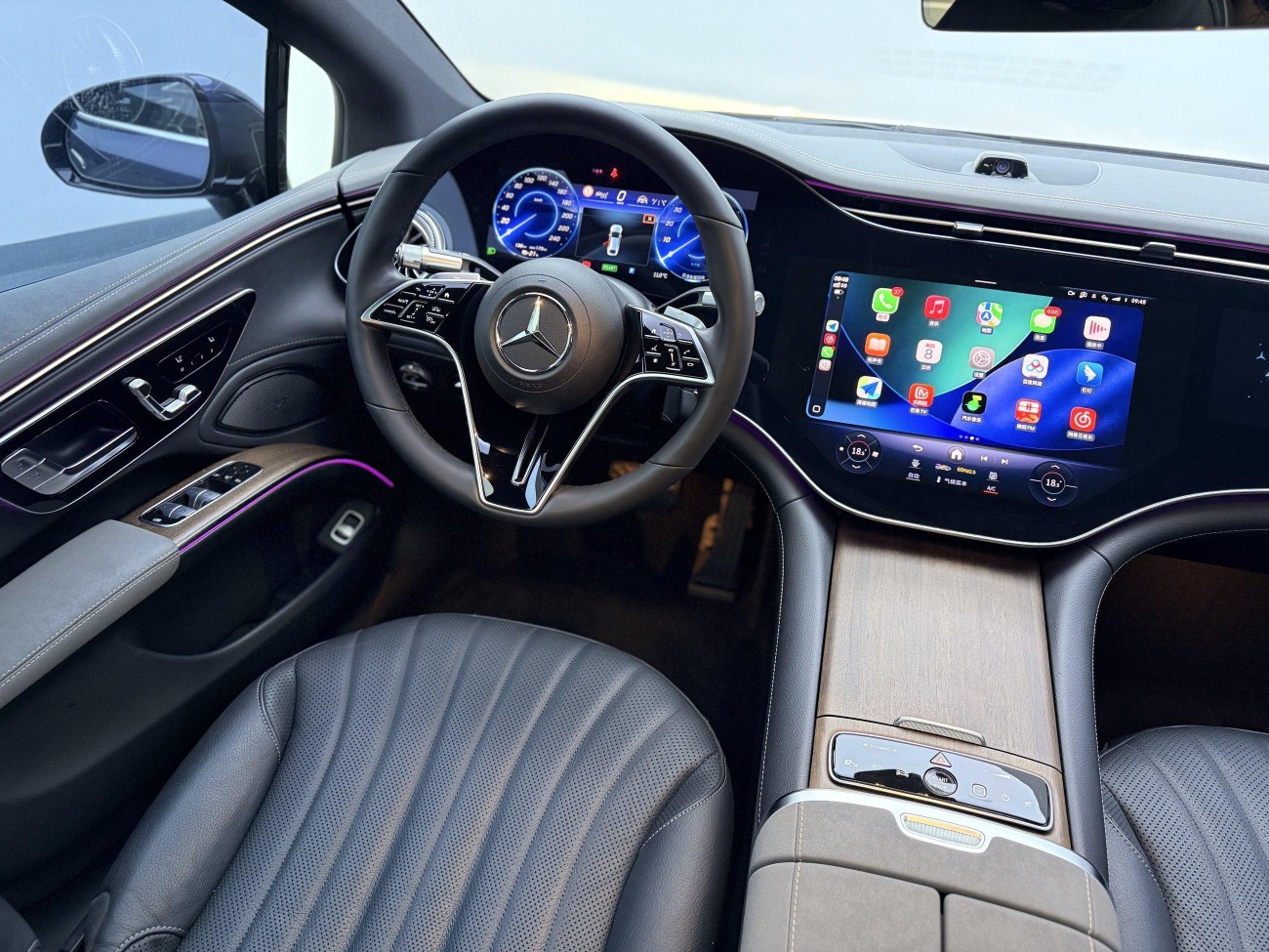 Mercedes-Benz EQS 2024