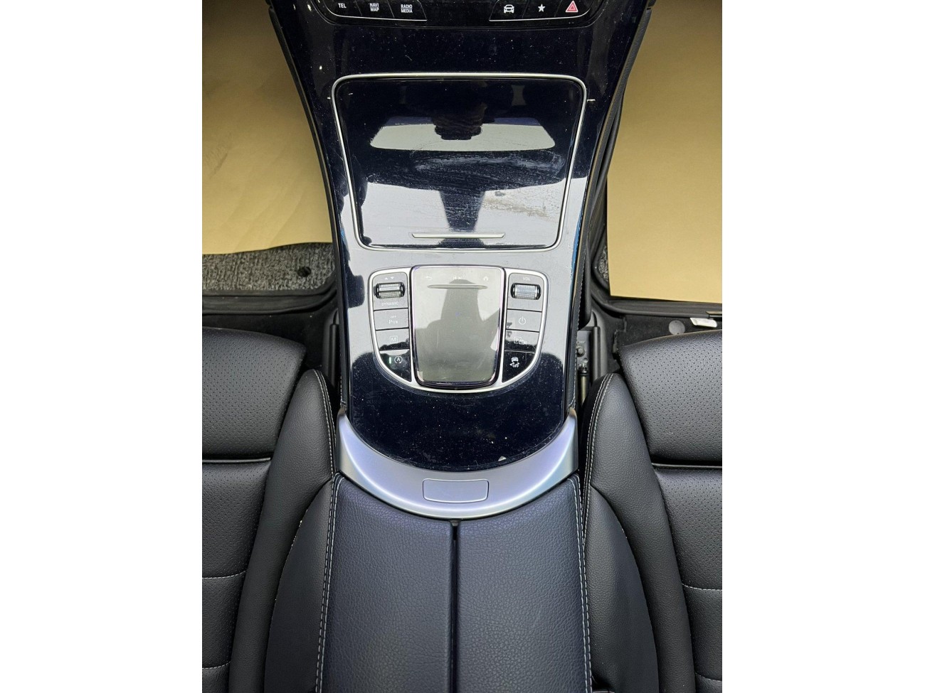 Mercedes-Benz GLC 260 L 2021