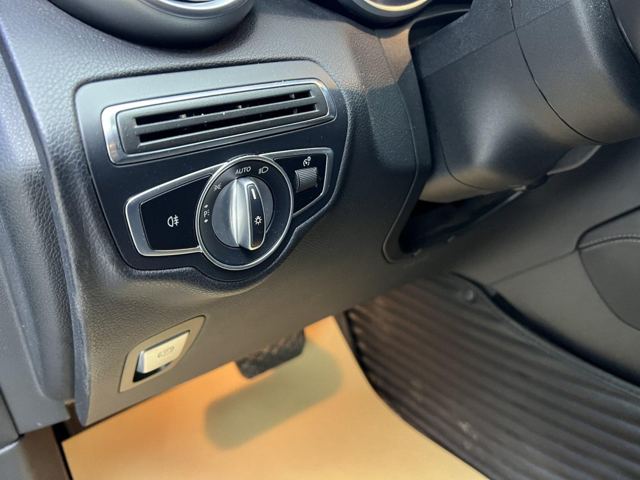 Mercedes-Benz GLC 260 L 2021
