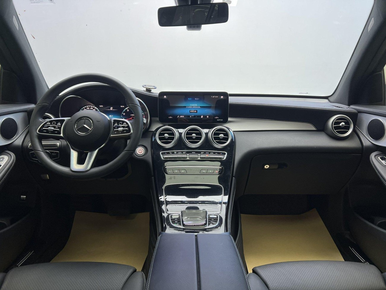 Mercedes-Benz GLC 260 L 2021