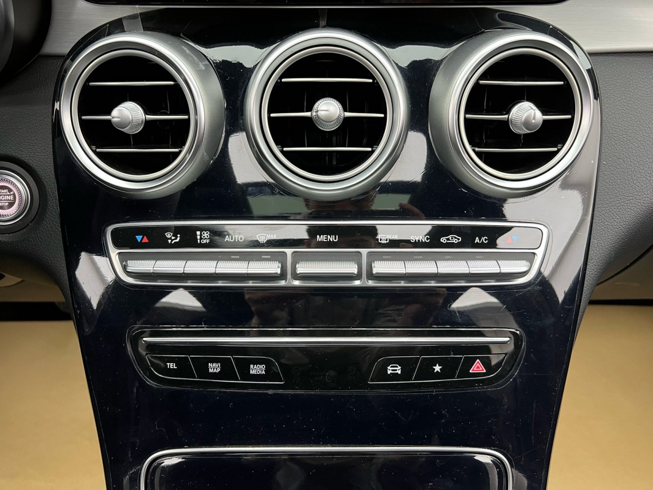 Mercedes-Benz GLC 260 L 2021