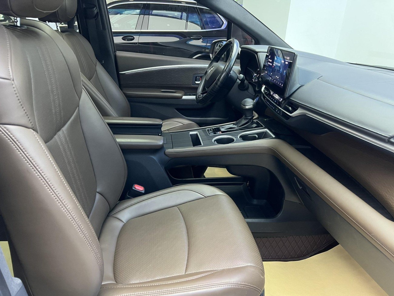 Toyota Sienna 2023