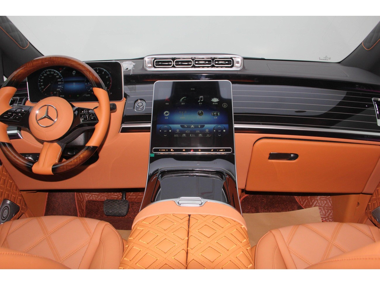 Mercedes-Benz 2025 2025