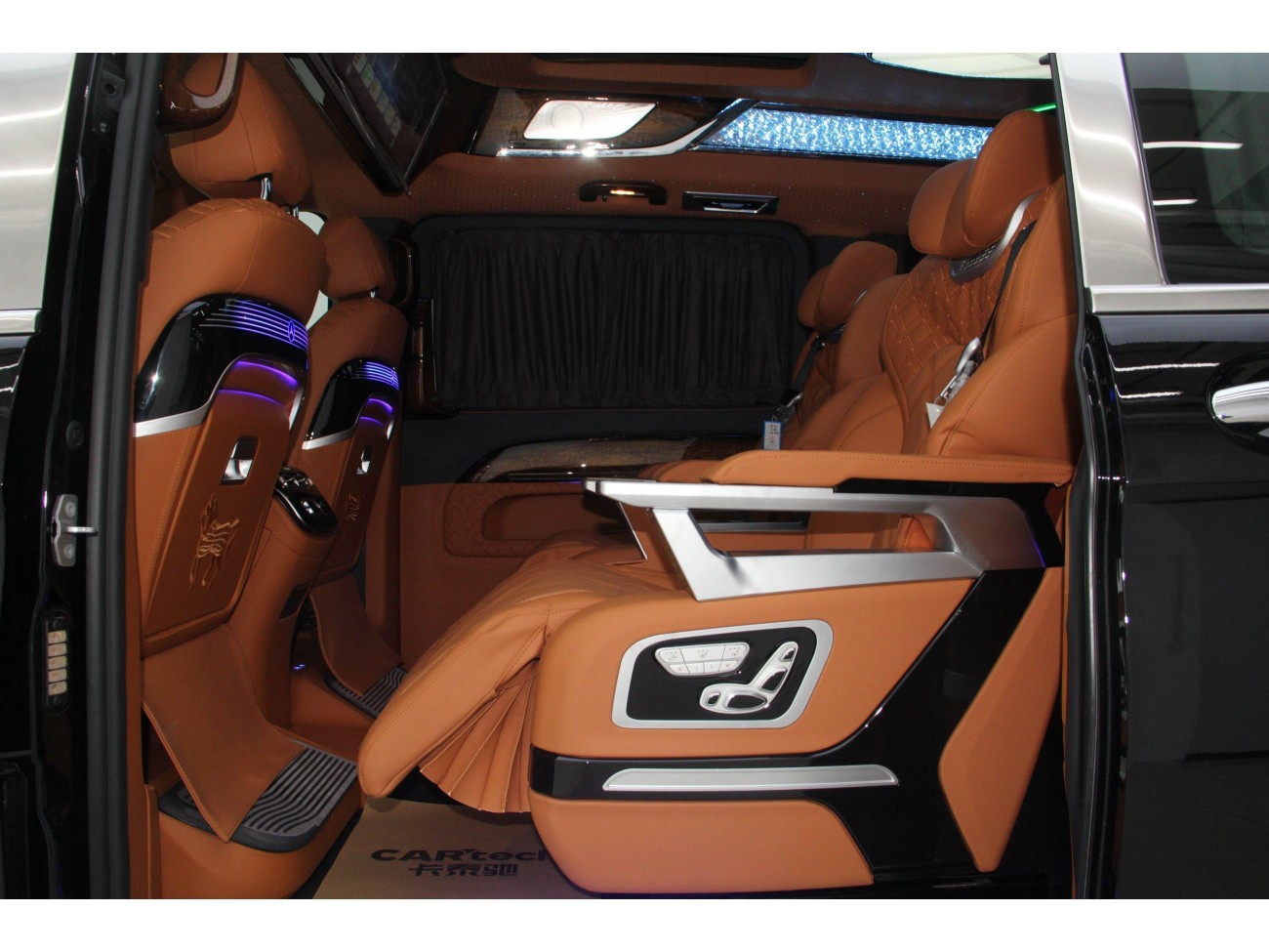 Mercedes-Benz 2025 2025