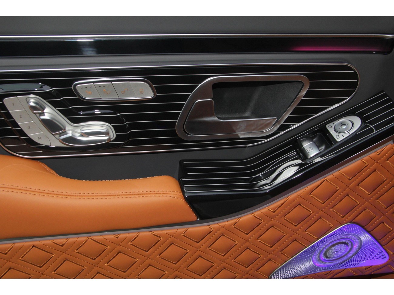 Mercedes-Benz 2025 2025