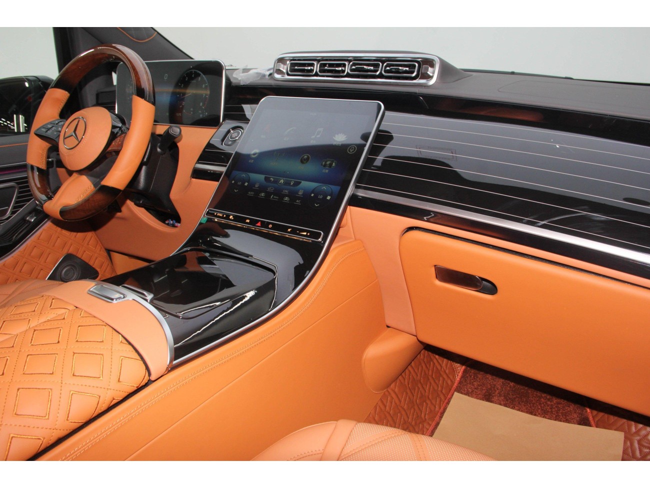 Mercedes-Benz 2025 2025