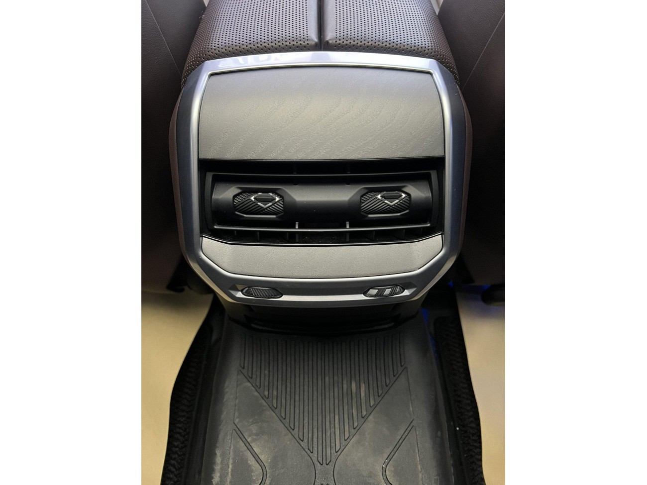 BMW 740Li 2023
