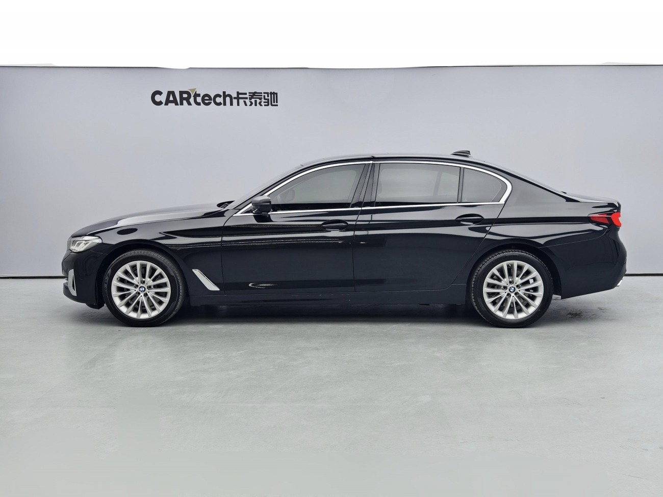 BMW 525Li 2022