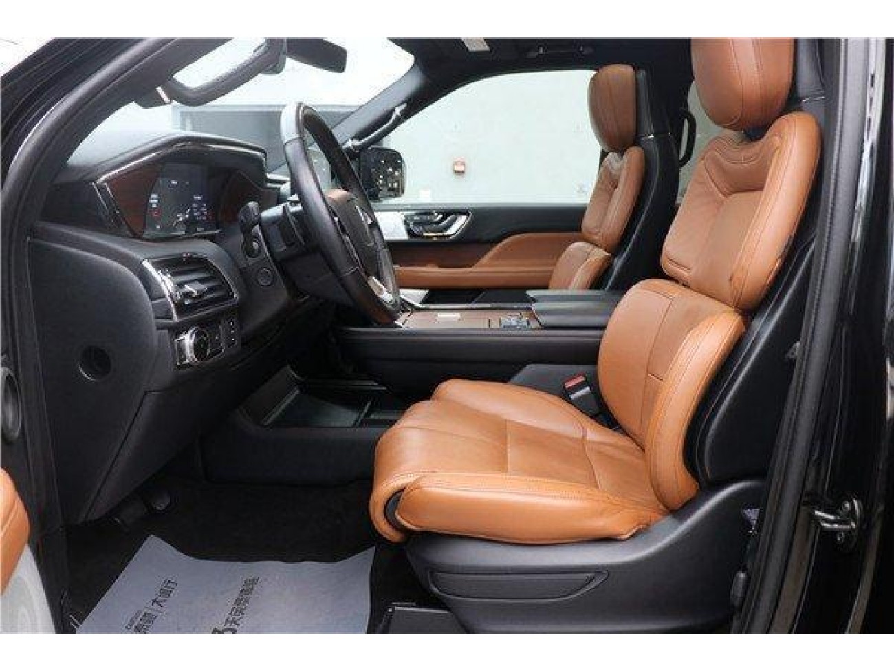 Lincoln Navigator 2021