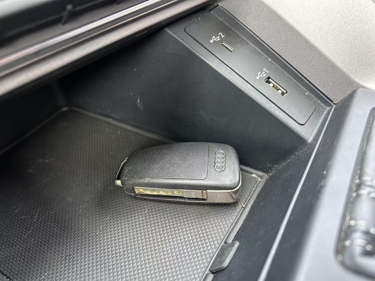 Audi Q3 40 TFSI 2020