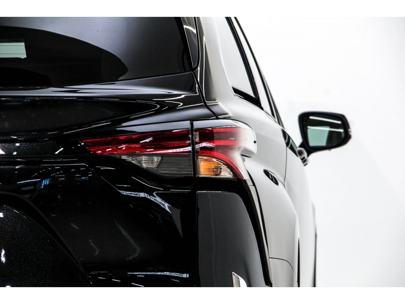 Toyota Granvia 2025