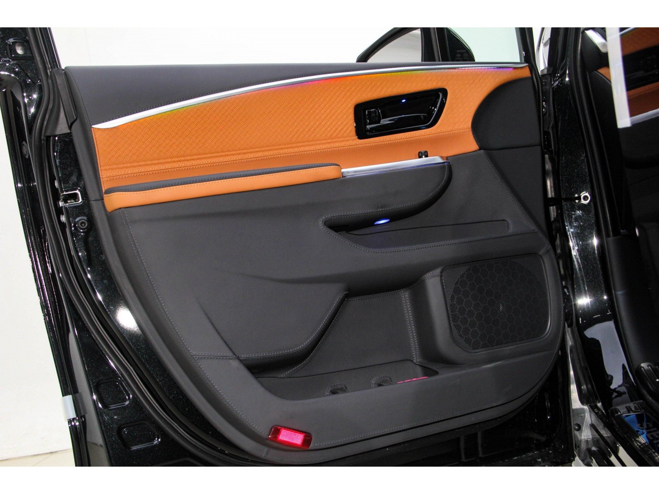 Toyota Granvia 2025