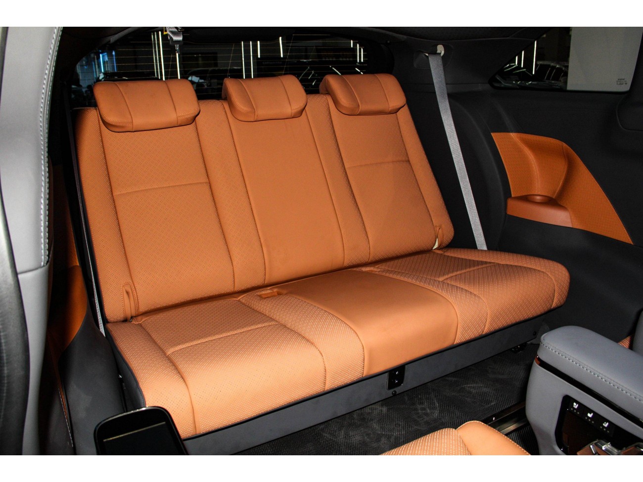 Toyota Granvia 2025