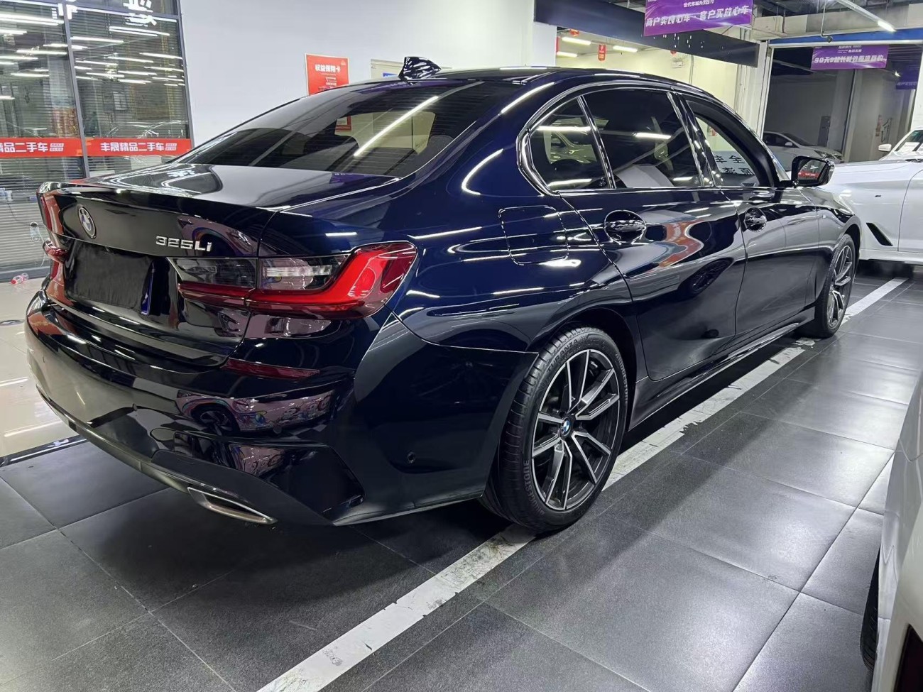 BMW 325Li 2022