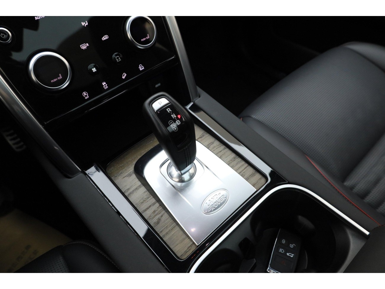 Land Rover Discovery Sport 2020