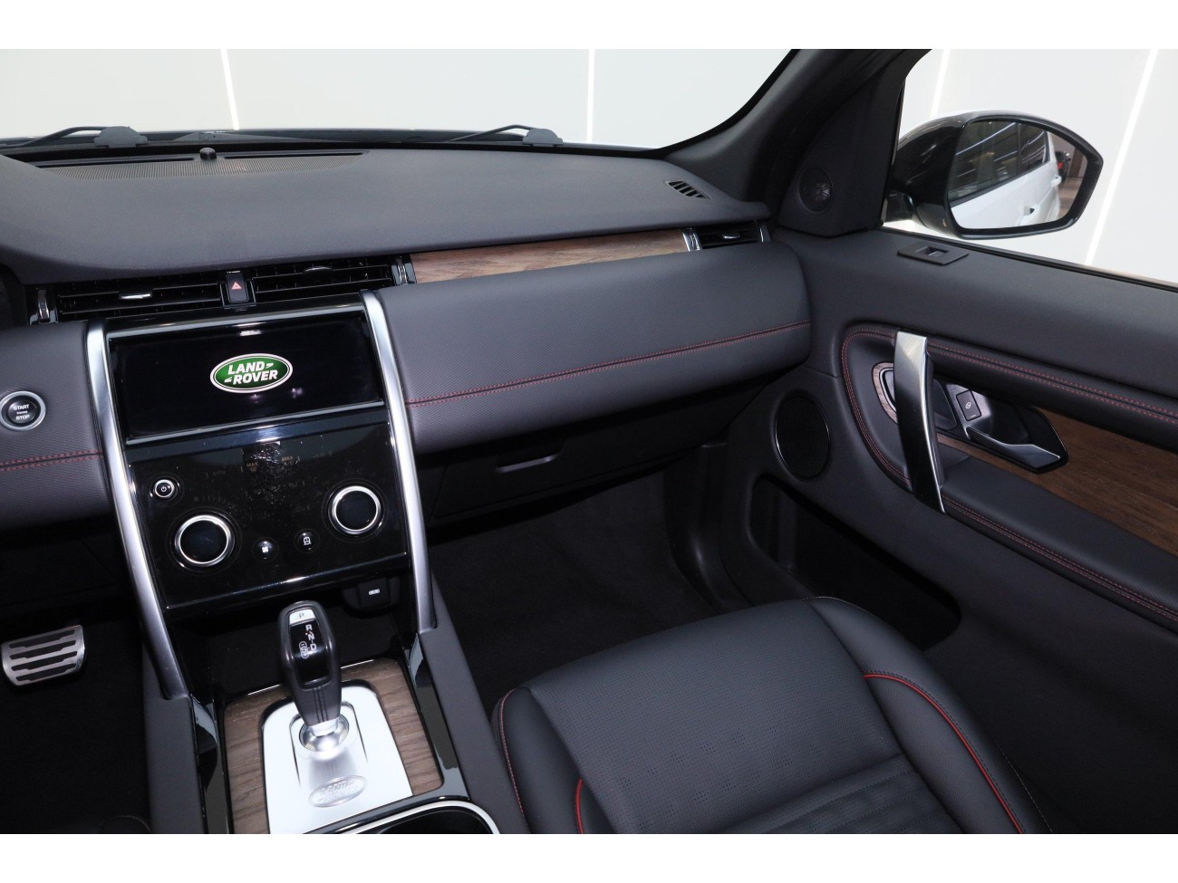 Land Rover Discovery Sport 2020