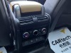 Land Rover Defender 2024