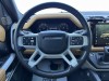 Land Rover Defender 2024