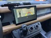 Land Rover Defender 2024