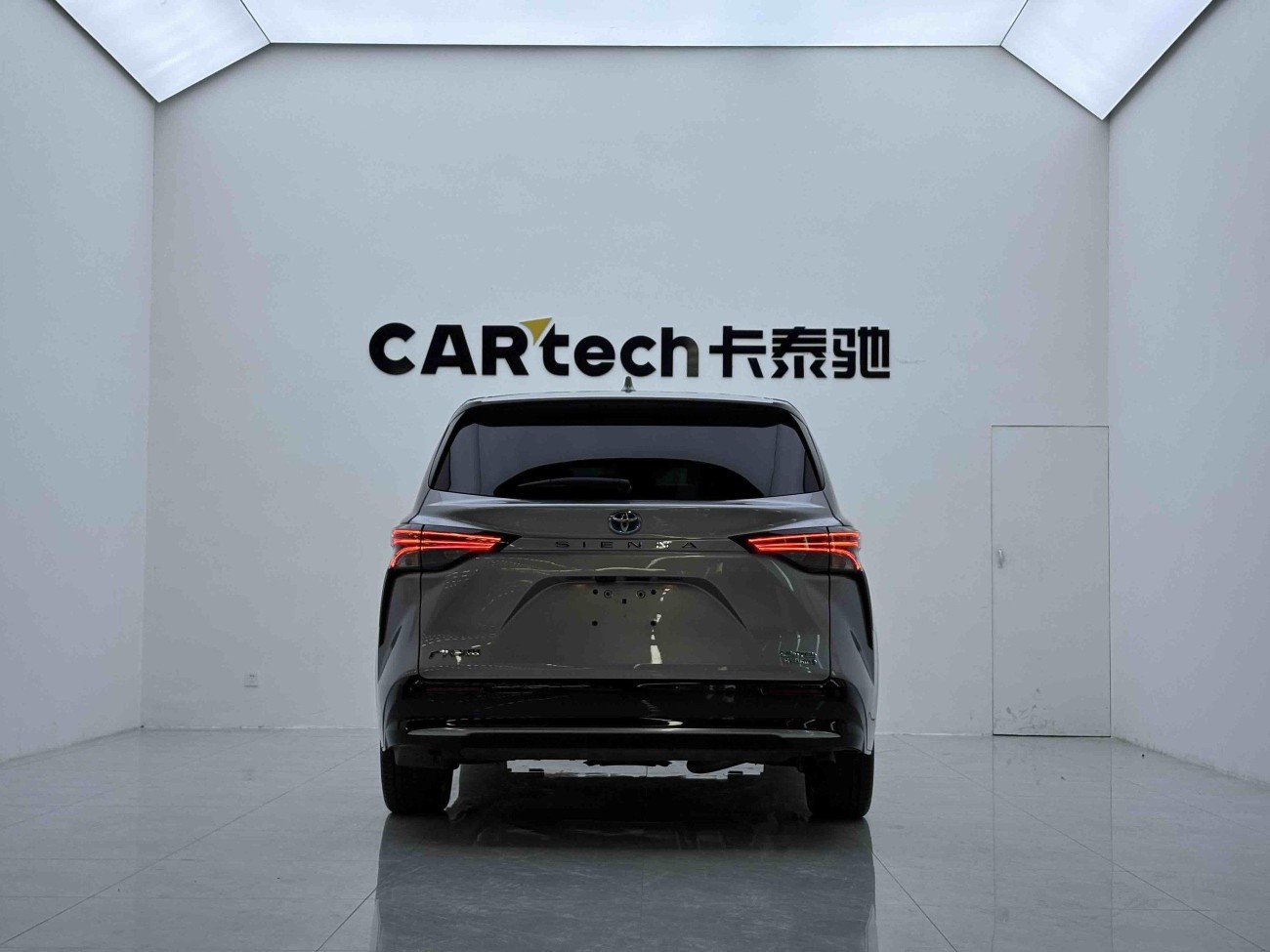 Toyota Sienna 2024