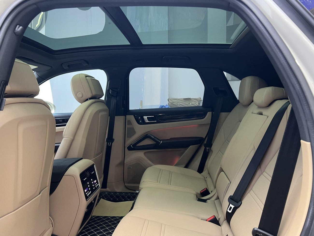 Porsche Cayenne 2022