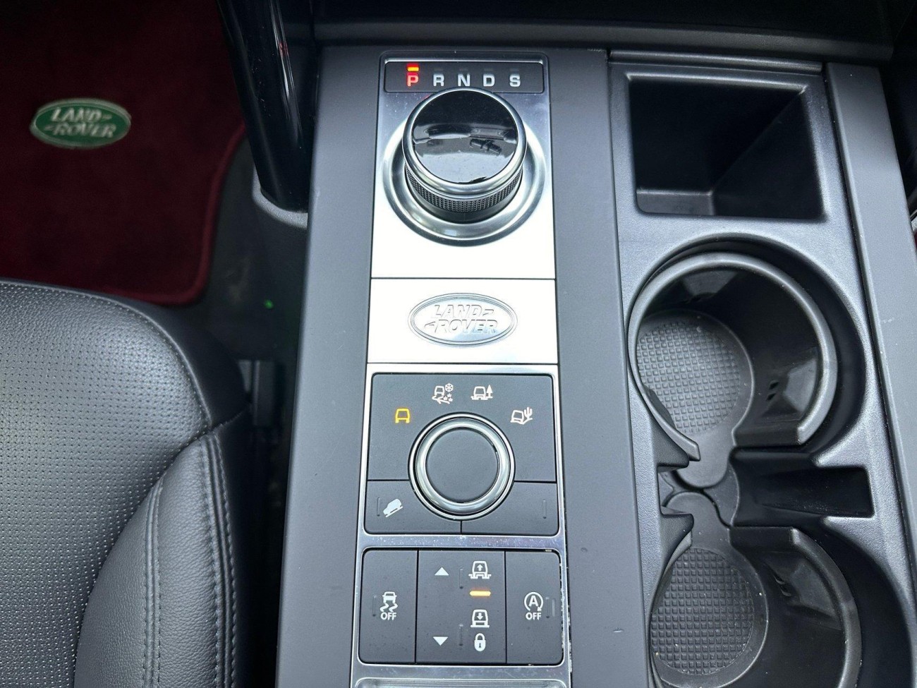 Land Rover Discovery 2019