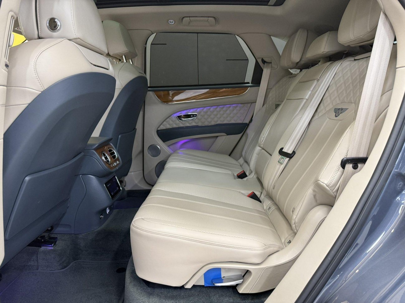 Bentley Bentayga 2021