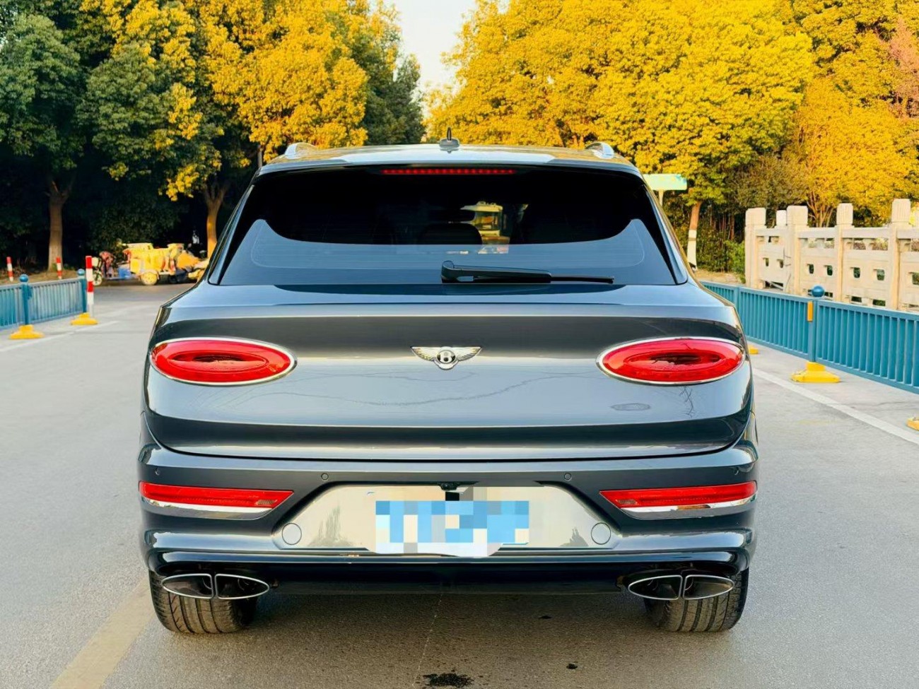 Bentley Bentayga 2021