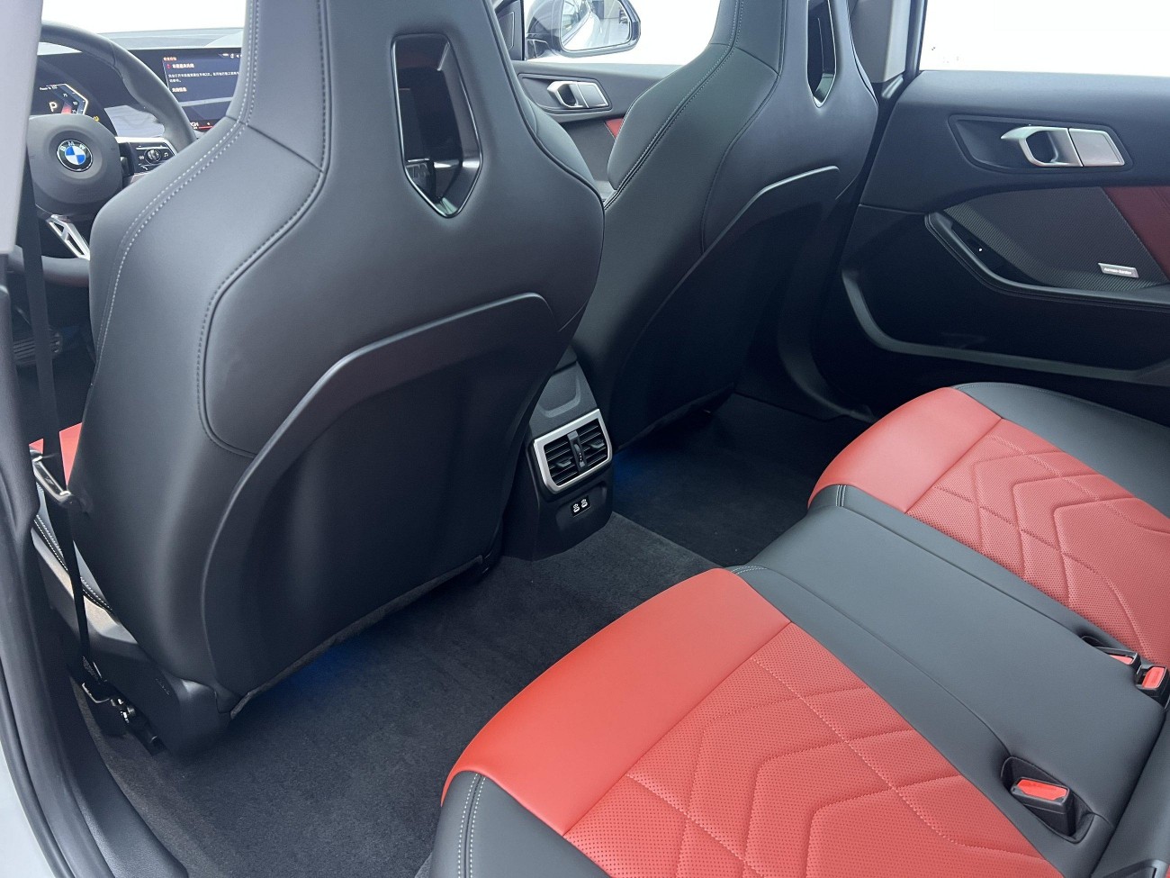 BMW 225L 2025