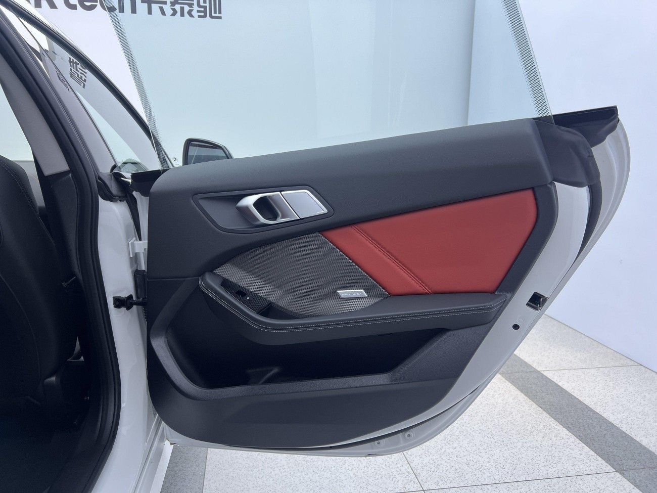 BMW 225L 2025