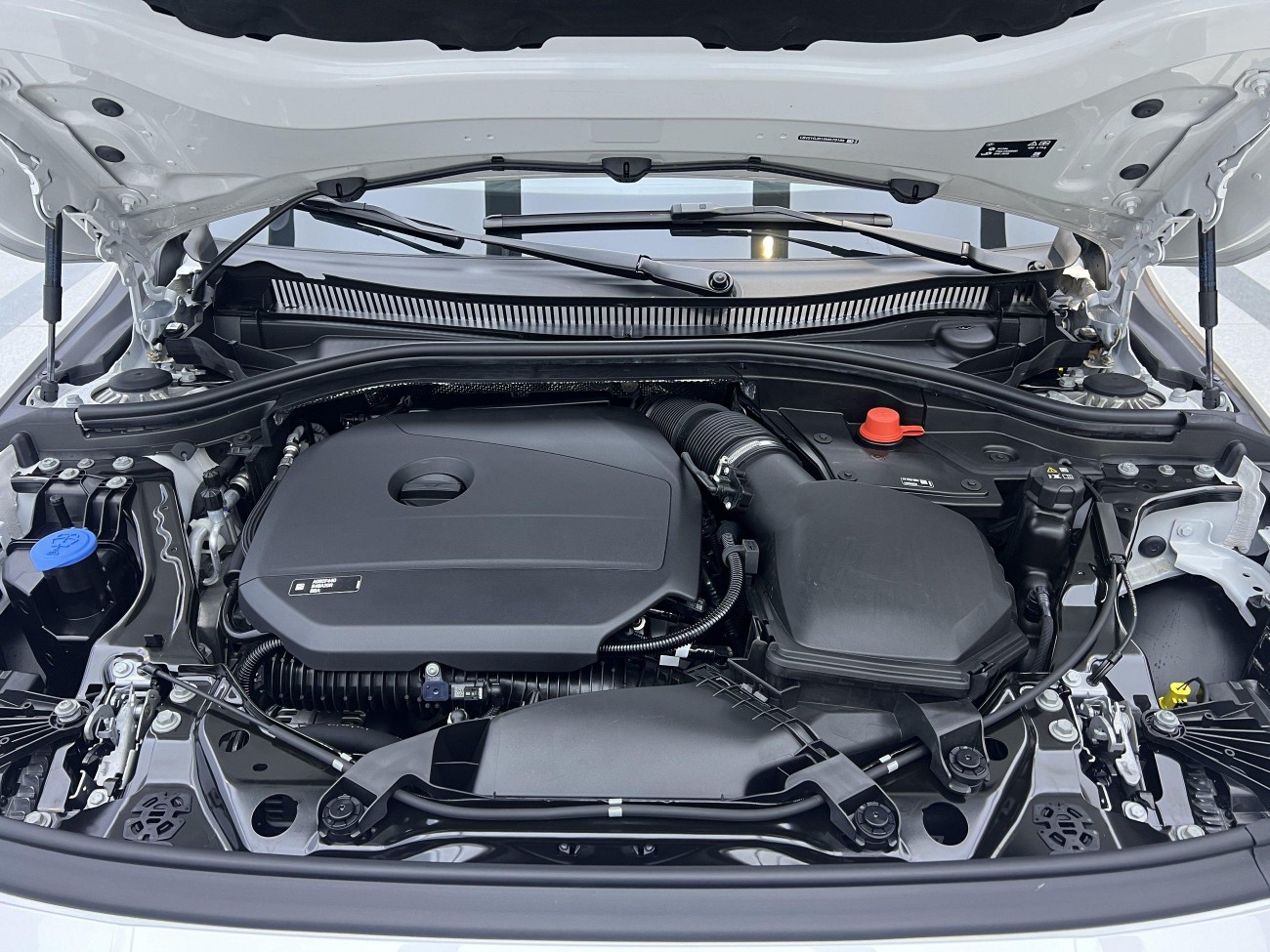 BMW 225L 2025