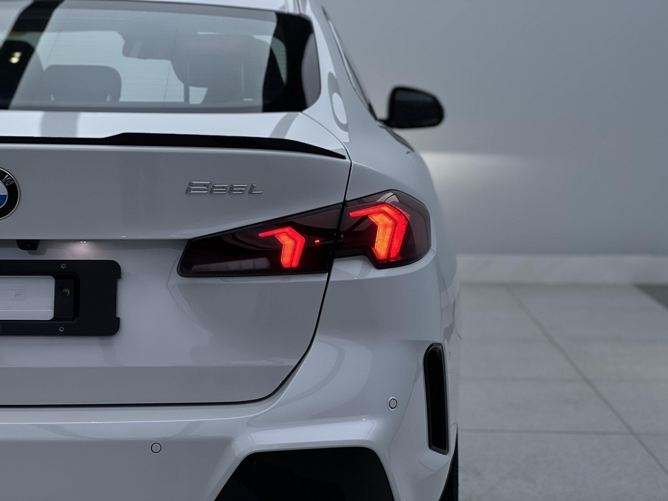 BMW 225L 2025