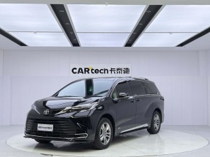 Toyota Sienna 2024