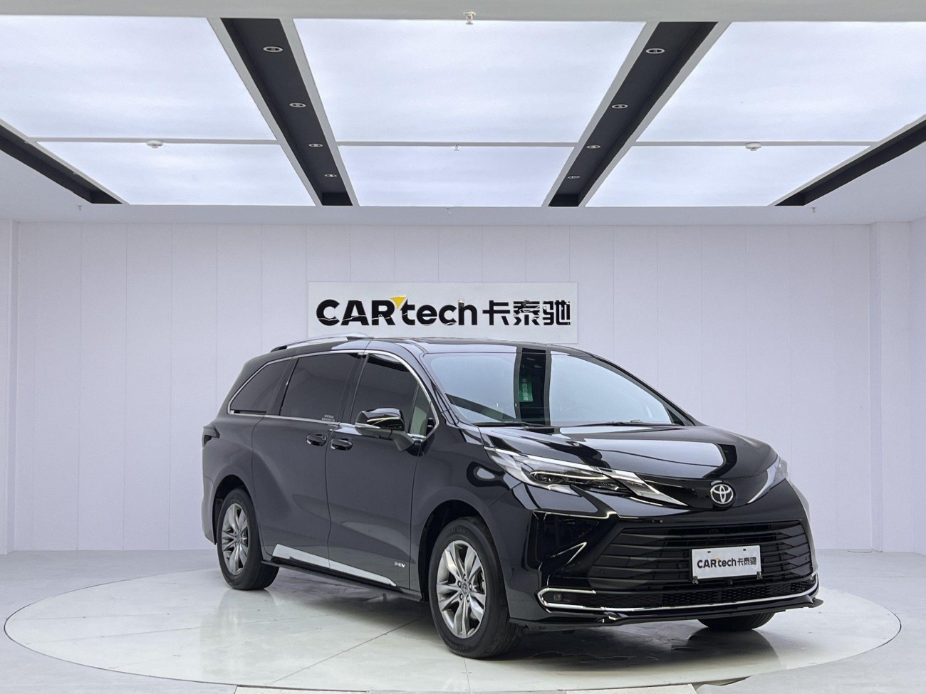 Toyota Sienna 2024