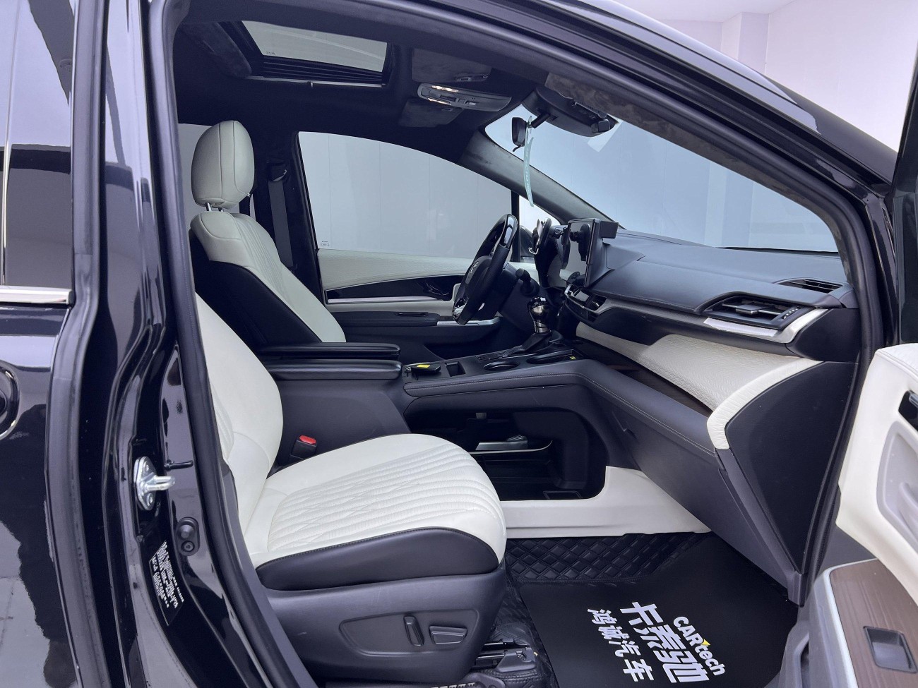 Toyota Sienna 2024