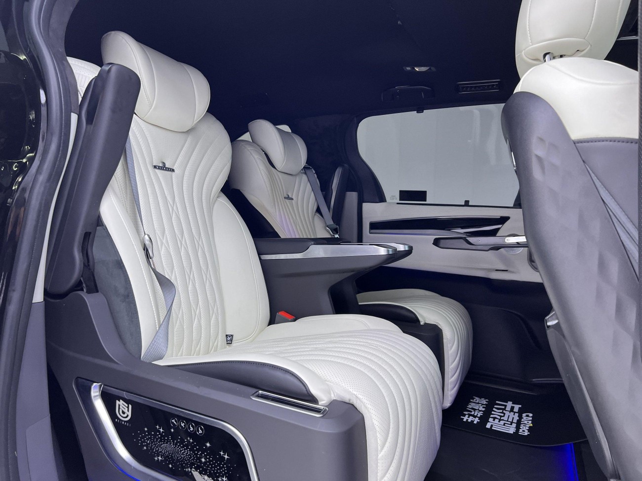 Toyota Sienna 2024