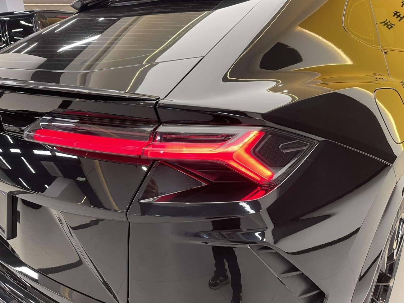 Lamborghini Urus 2023