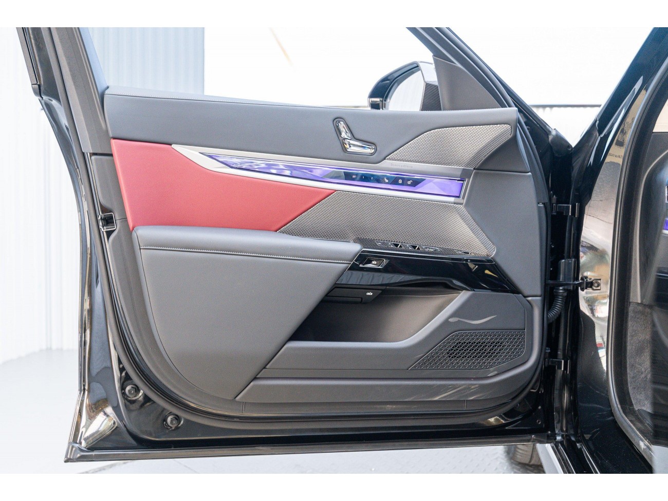 BMW 735Li 2024