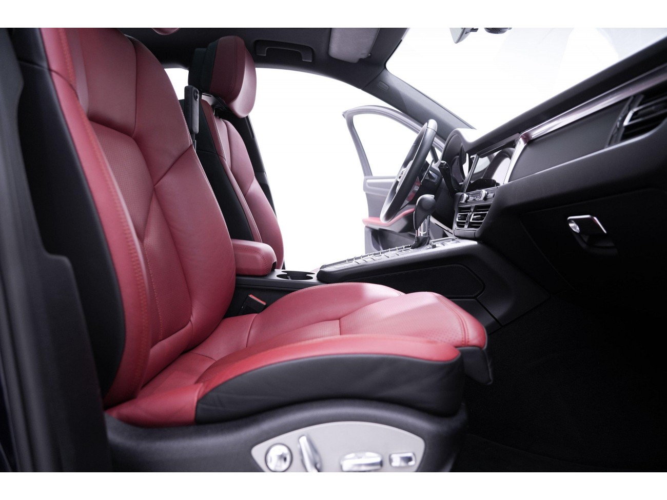 Porsche Macan 2022