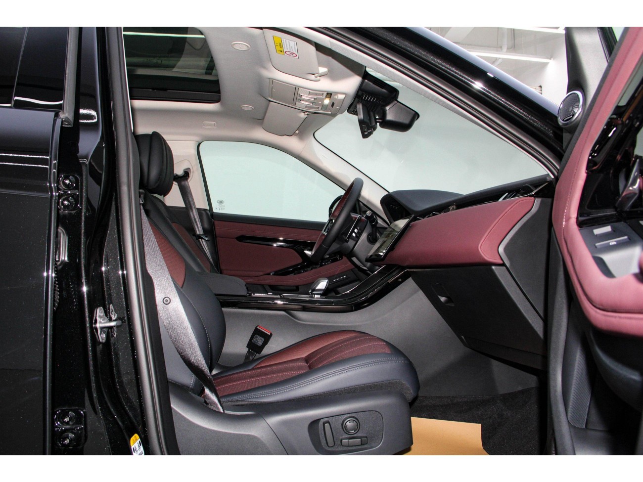 Land Rover Range Rover 2025